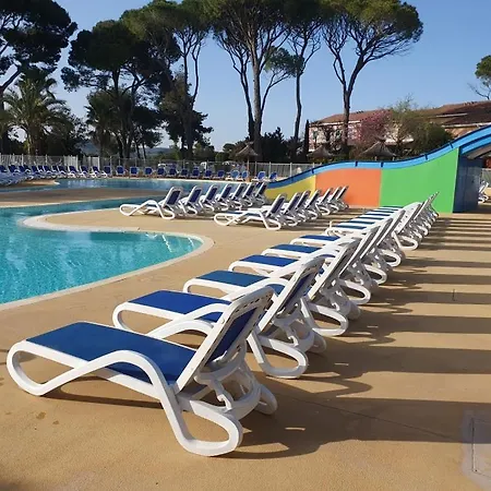 Horizon Vaunage, 4 Pers Piscine A Nyaraló Calvisson